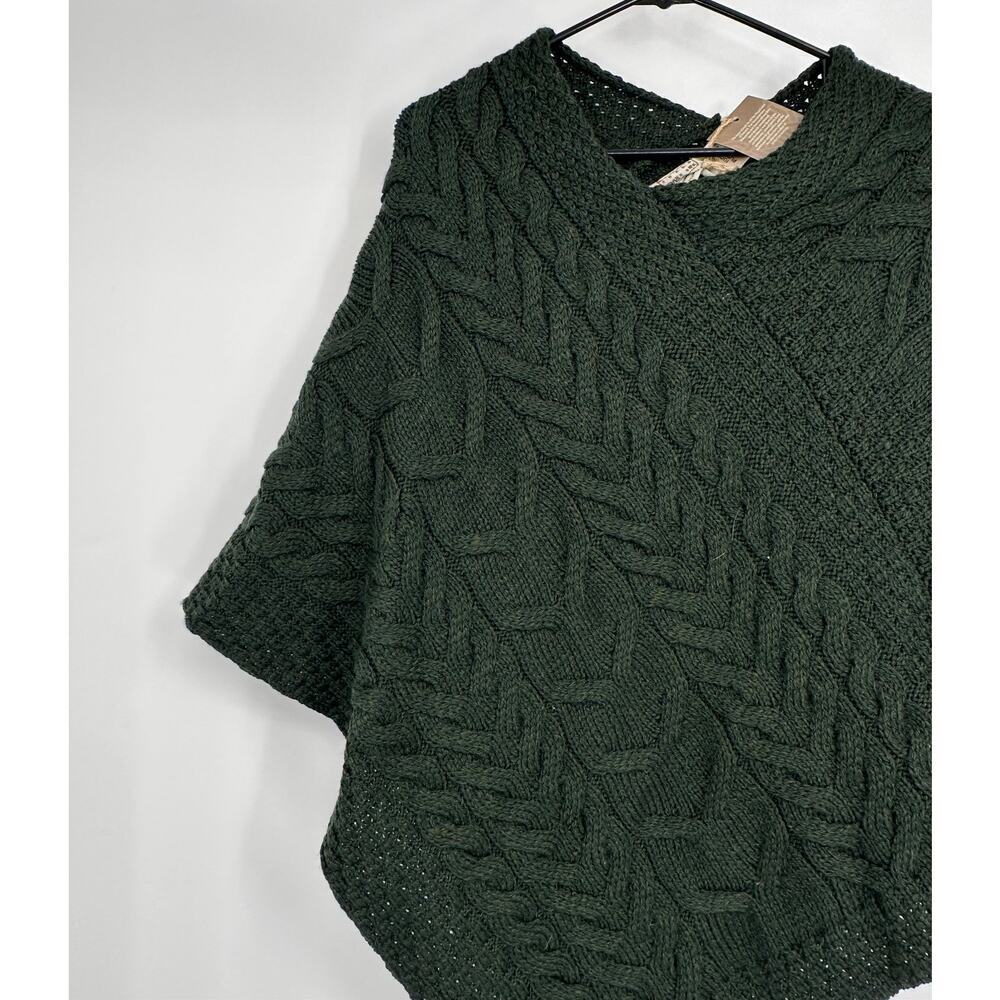 Aran Sweater Market Super Soft Cable Stitch Poncho Seaweed Green - Picture 2 of 6